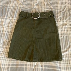 Y2K vintage green skirt sb jeans. Size small